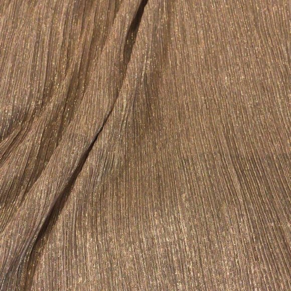 M&S.  light gold shimmering long skirt - Picture 2 of 7